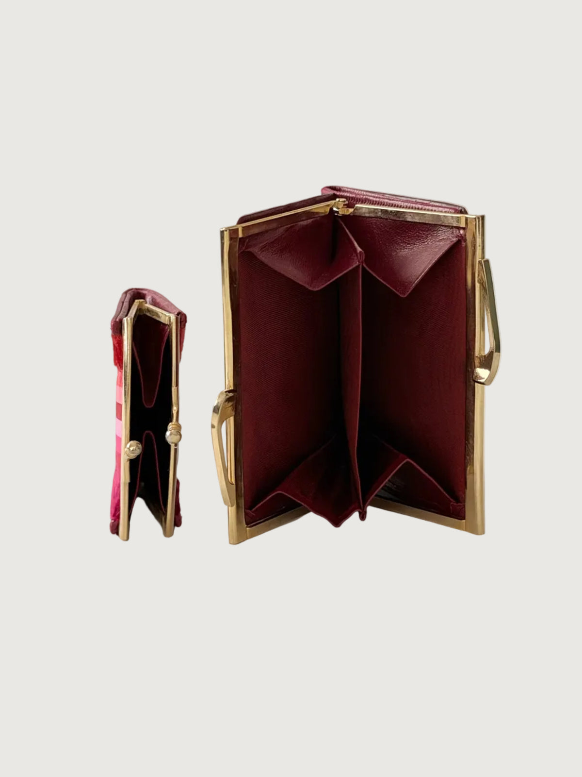 Wallets open on their sides
